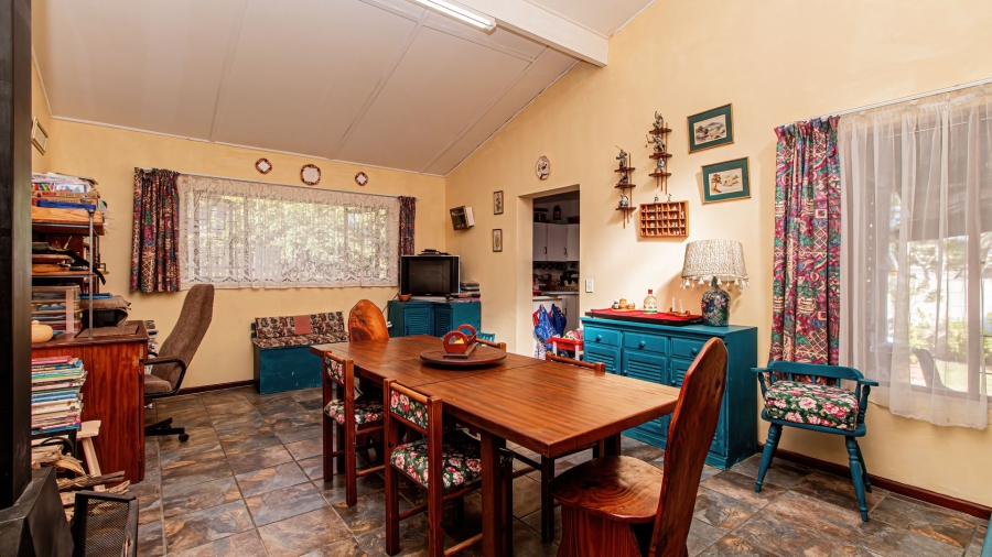 4 Bedroom Property for Sale in Meedingsride Western Cape